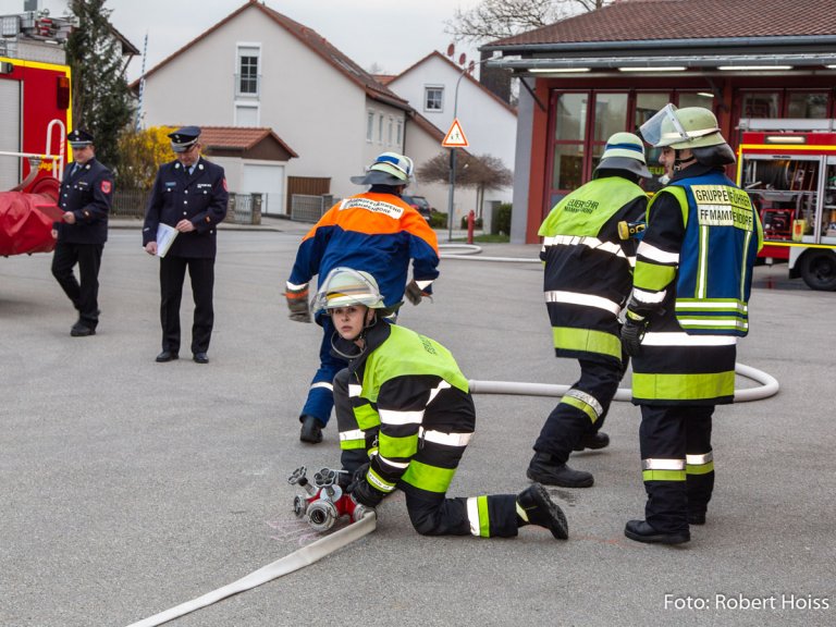 Grossansicht in neuem Fenster: Freiwillige Feuerwehr Mammendorf - Leistungsabzeichen Grossansicht in neuem Fenster: Freiwillige Feuerwehr Mammendorf - Leistungsabzeichen