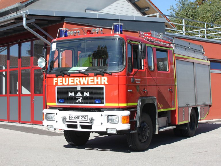 Grossansicht in neuem Fenster: Freiwillige Feuerwehr Mammendorf - Feuerwehrfahrzeug LF 16_12 Grossansicht in neuem Fenster: Freiwillige Feuerwehr Mammendorf - Feuerwehrfahrzeug LF 16_12