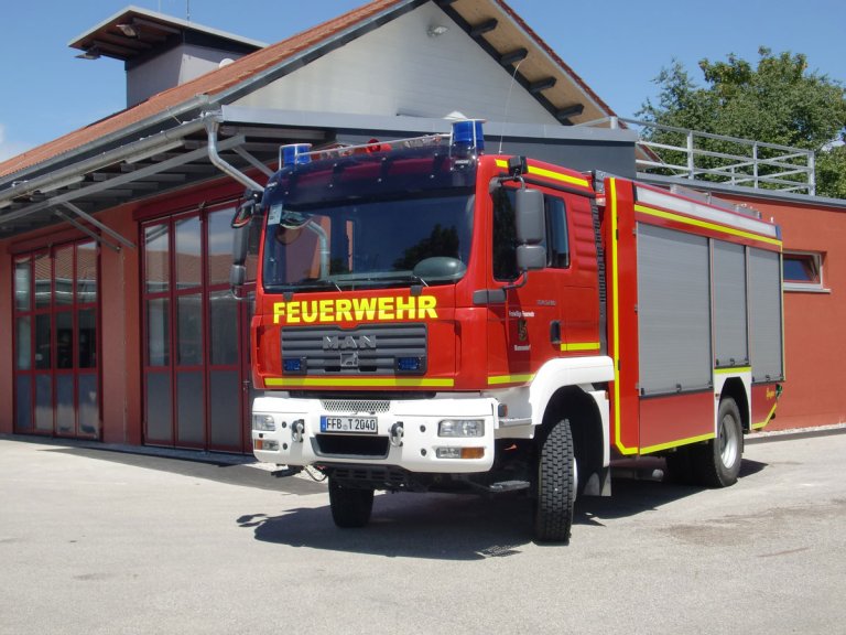 Grossansicht in neuem Fenster: Freiwillige Feuerwehr Mammendorf - Feuerwehrfahrzeug TLF 20_40 Grossansicht in neuem Fenster: Freiwillige Feuerwehr Mammendorf - Feuerwehrfahrzeug TLF 20_40