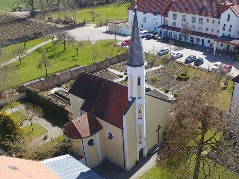 Grossansicht in neuem Fenster: St. Kajetan im Kloster Spielberg