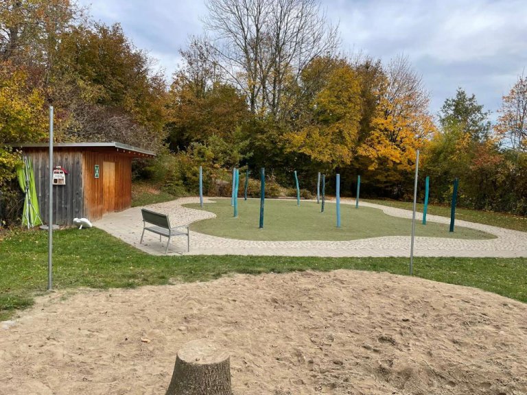 Grossansicht in neuem Fenster: Sportplatz, Am Sportfeld Grossansicht in neuem Fenster: Sportplatz, Am Sportfeld